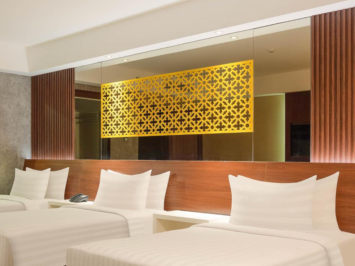 The Alana Yogyakarta Hotel And Convention Center Sleman  Exterior photo